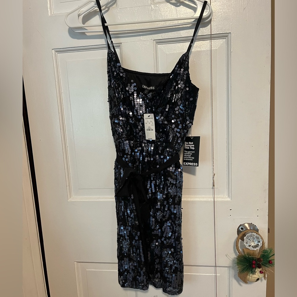 Women’s black sequins dress